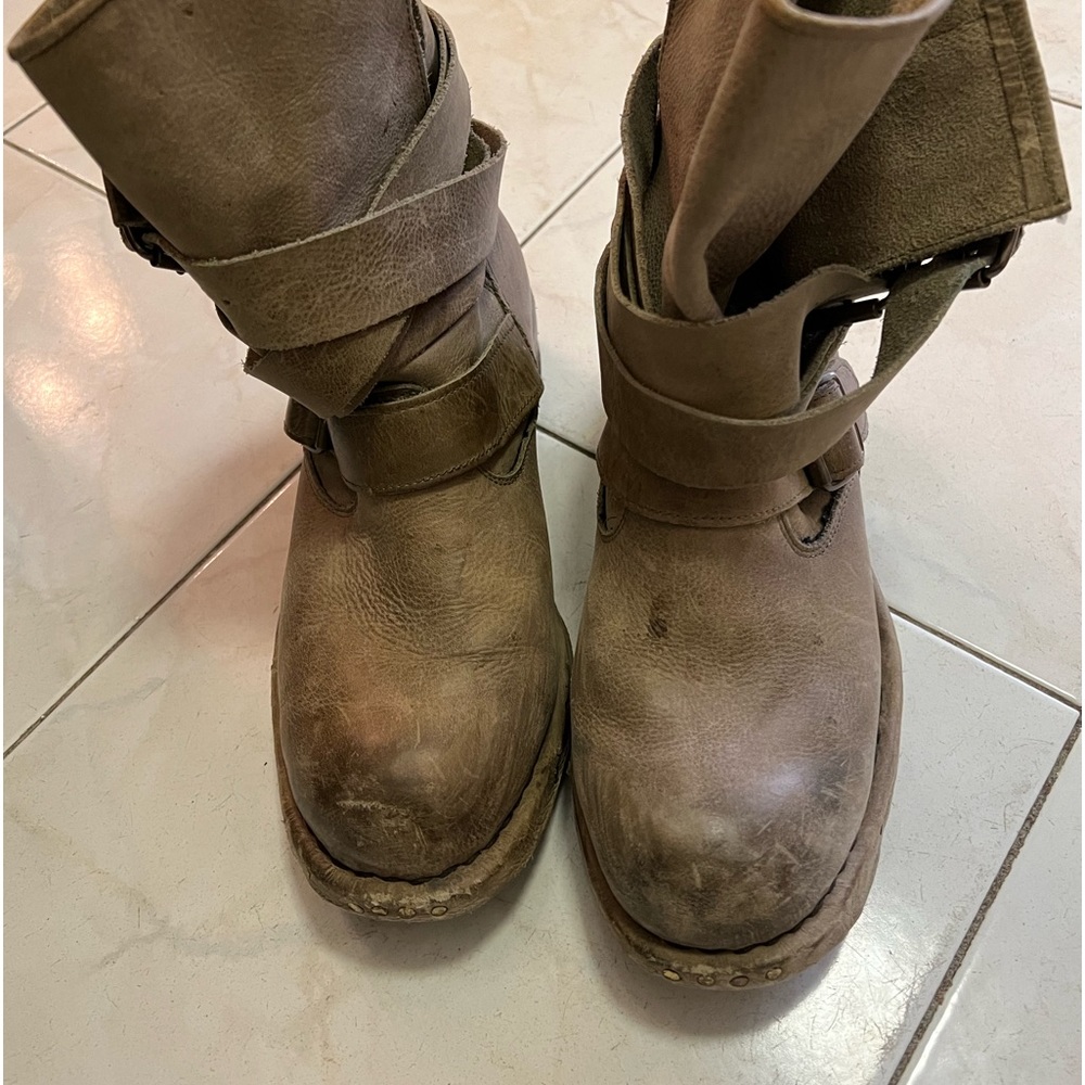 Jeffrey Campbell scrappy gray leather ankle boots